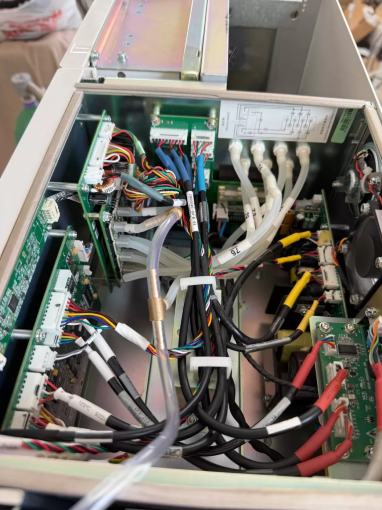 2025-11-28_12-34-18.png 2025-11-28_12-34-18.png